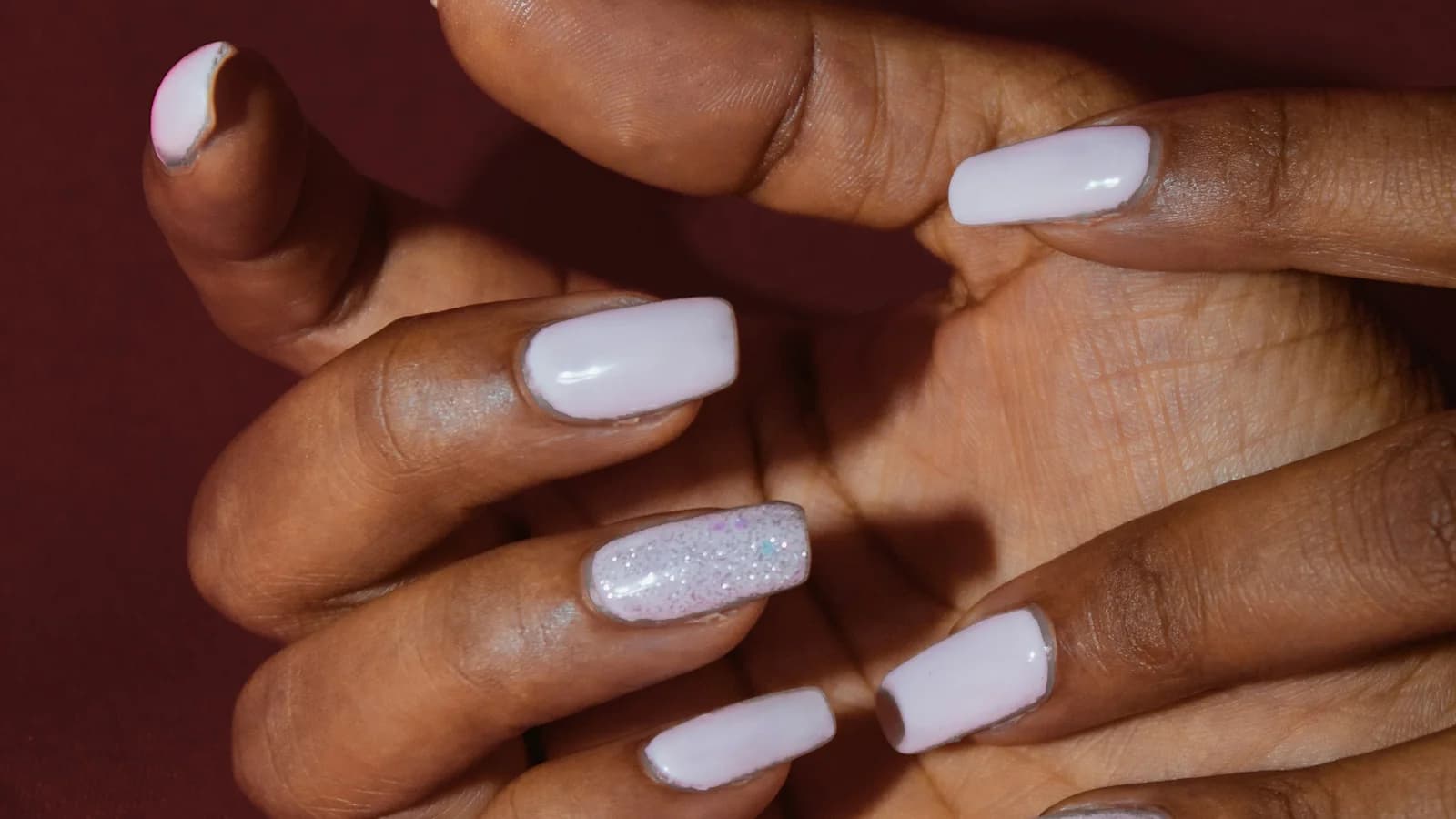 Nagelcorrectie met een nagelbeugel bij ingegroeide teenagel